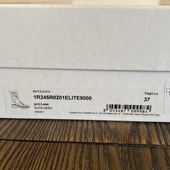 CASADEI Pellame ELITE NERO Biker Boots
Size 37 - Picture 10 of 11